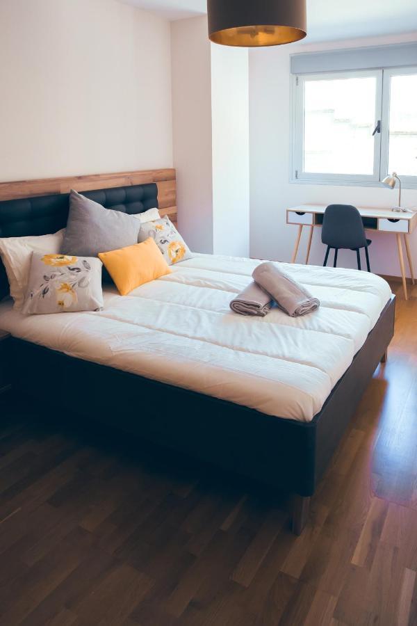 Apartamento Centro Castellon Con Parking 1 卡斯特利翁-德拉普拉纳 外观 照片